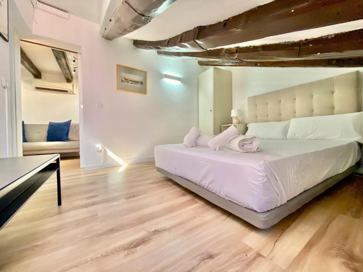 Charming Malasana Attic Madrid Buitenkant foto