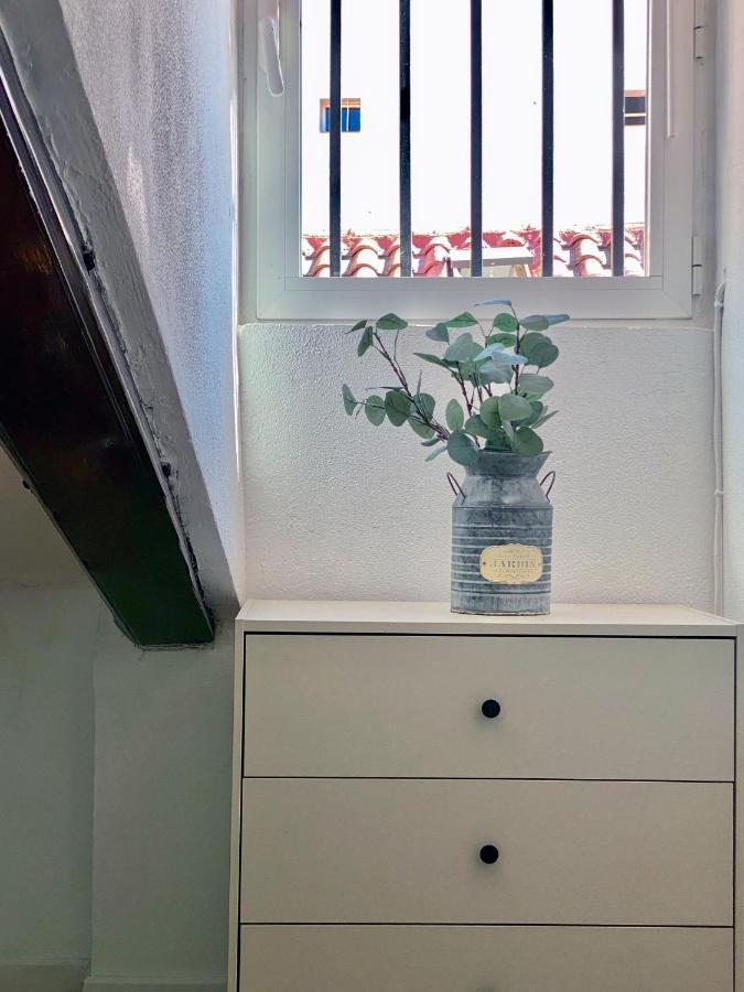 Charming Malasana Attic Madrid Buitenkant foto